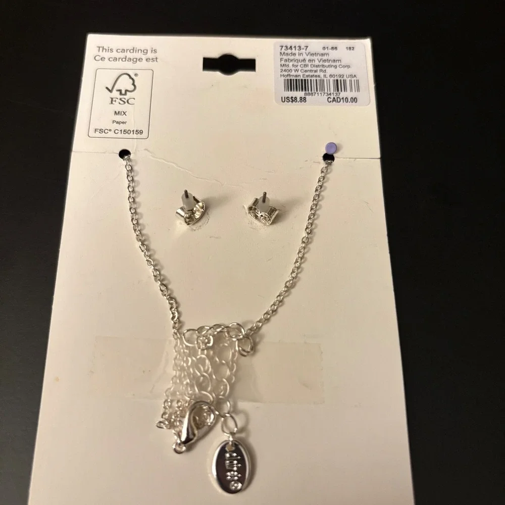NWT Claires Silver Initial C Necklace and Earrings Set Rhinestone Letter Jewelry